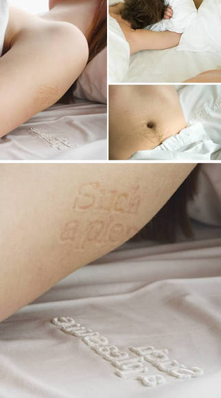 Zbudite se s posebnim tatujem.