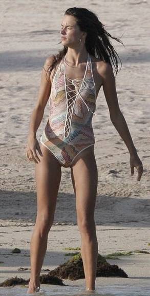 Brazilka Alessandra Ambrosio je že leta 1996 osvojila naziv "Elite look of the Year"