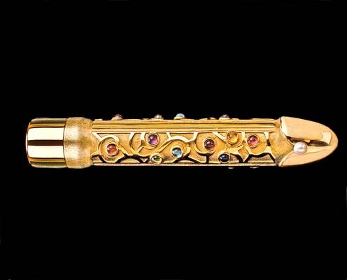 Vibrator na sliki, ki je vreden 38.000 evrov, bo primat najdražjega izgubil že naslednje leto.